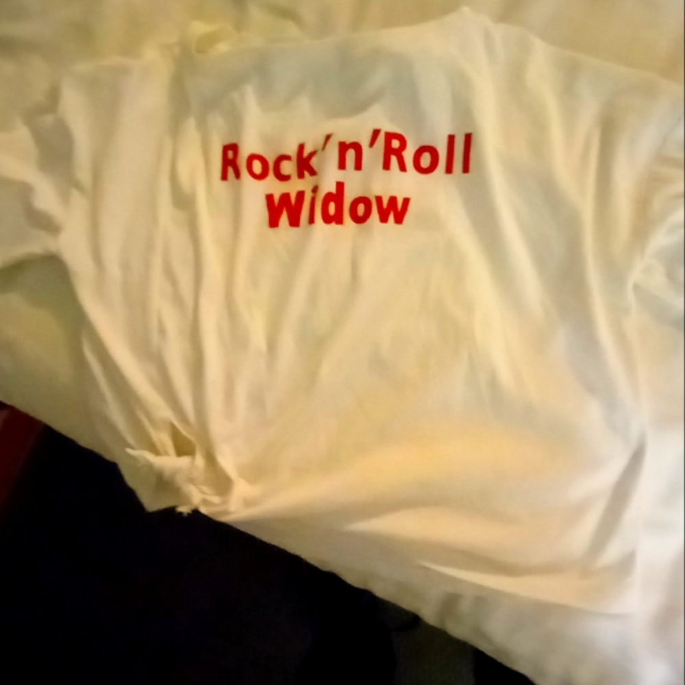 Rock and roll window